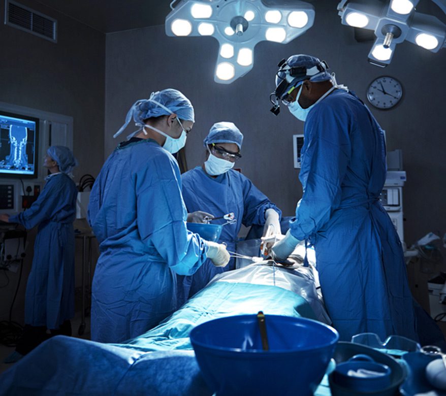 Surgeons-performing-revisional-bariatric-surgery